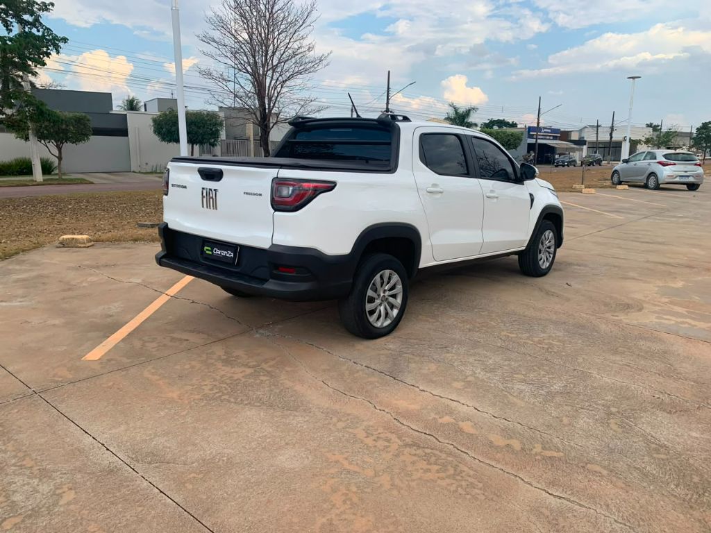 Strada Freedom 1.3 Flex 8V CD — foto 16
