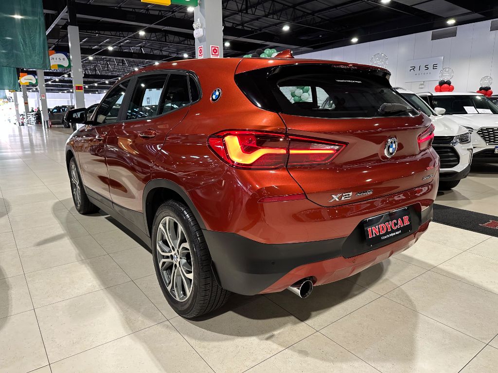 X2 SDRIVE 18i 1.5 ActiveFlex 136cv Aut. — foto 4