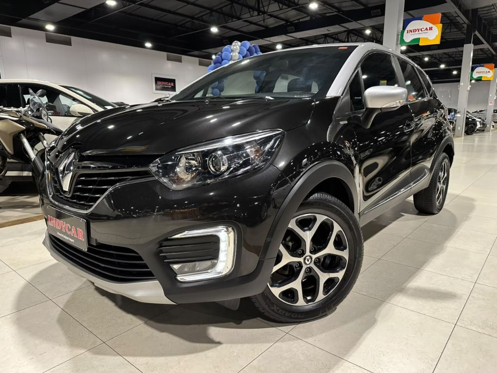 CAPTUR Intense Bose 1.6 16V Flex 5p Aut. — foto 1