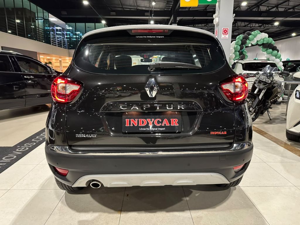 CAPTUR Intense Bose 1.6 16V Flex 5p Aut. — foto 5