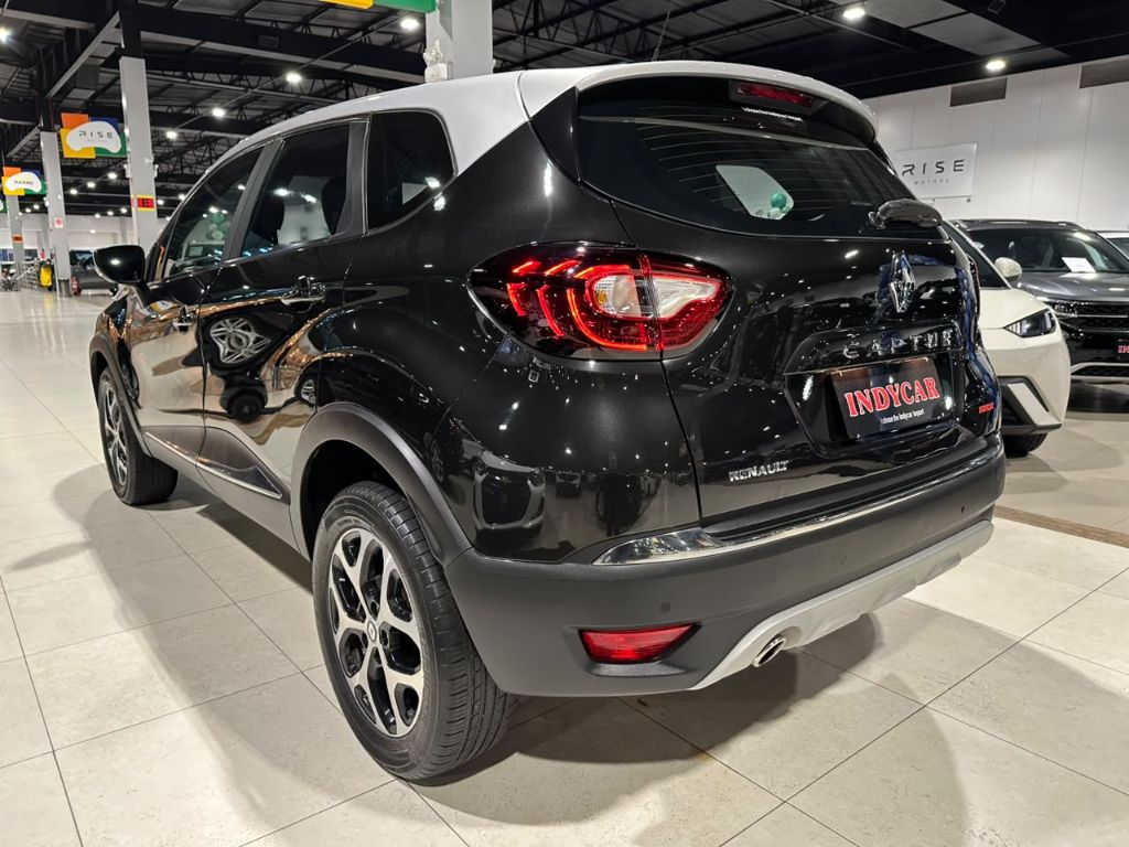 CAPTUR Intense Bose 1.6 16V Flex 5p Aut. — foto 4