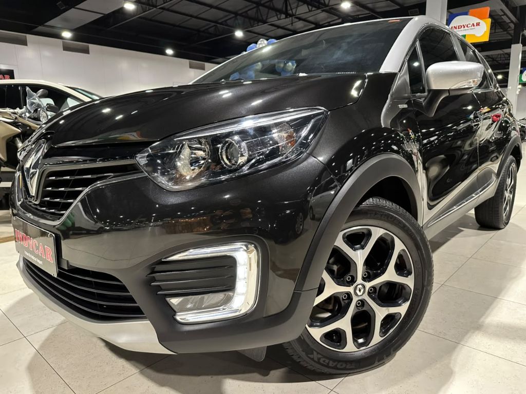 CAPTUR Intense Bose 1.6 16V Flex 5p Aut. — foto 29
