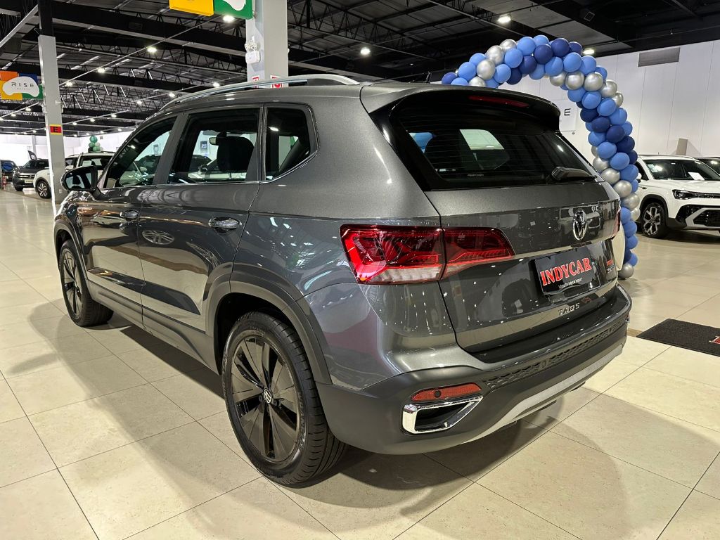 TAOS Highline 1.4 250 TSI Flex Aut. — foto 4