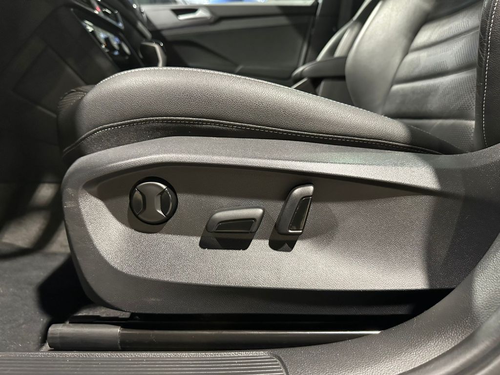 TAOS Highline 1.4 250 TSI Flex Aut. — foto 20