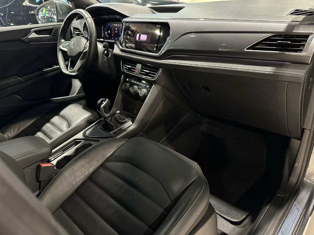 TAOS Highline 1.4 250 TSI Flex Aut. — foto 17