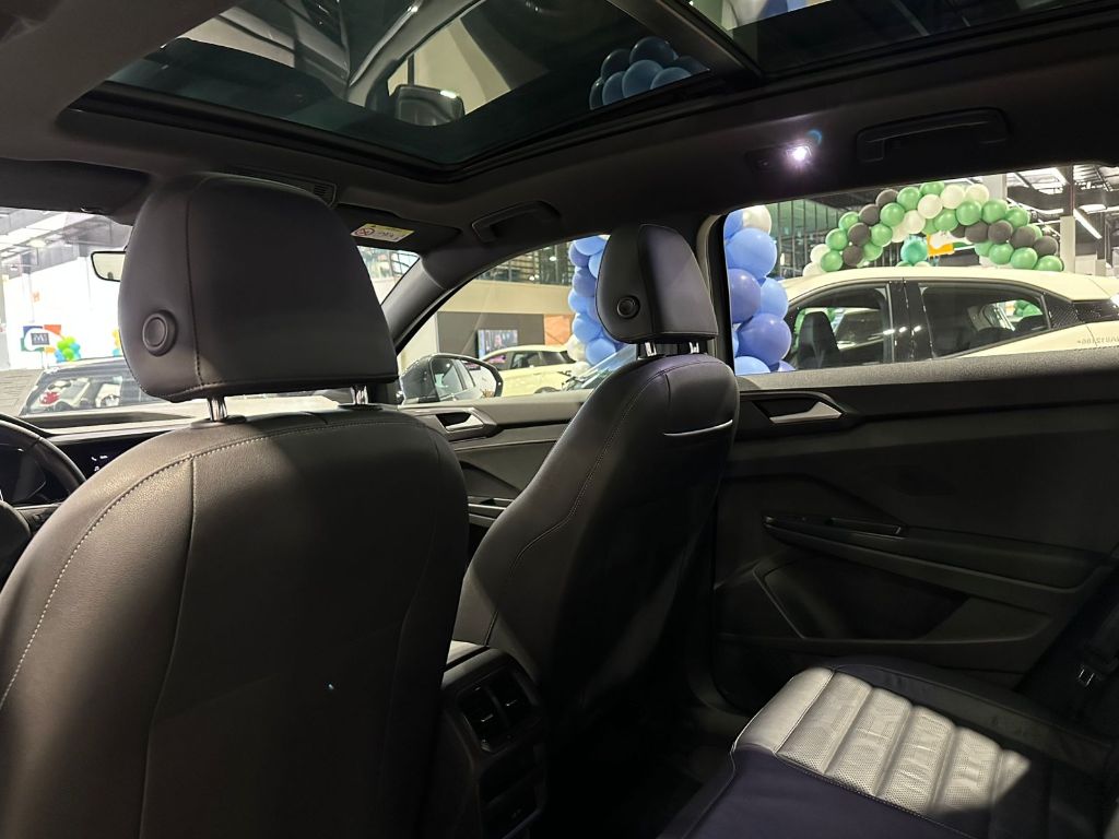 TAOS Highline 1.4 250 TSI Flex Aut. — foto 21
