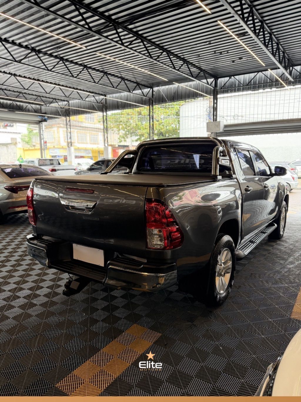 Hilux CD SRV 4x2 2.7 Flex 16V Aut. — foto 4