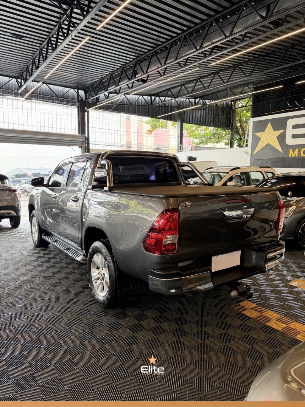 Hilux CD SRV 4x2 2.7 Flex 16V Aut. — foto 5