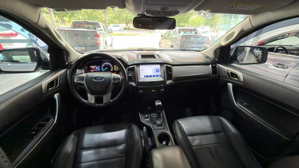 Ranger Limited 3.2 4x4 CD Diesel Aut.