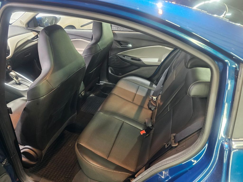 ONIX SED. Plus PREM. 1.0 12V TB Flex Aut — foto 11