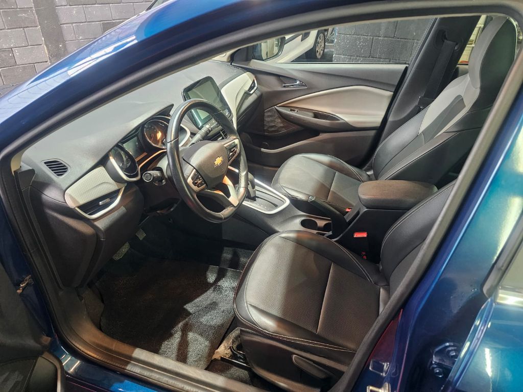 ONIX SED. Plus PREM. 1.0 12V TB Flex Aut — foto 10