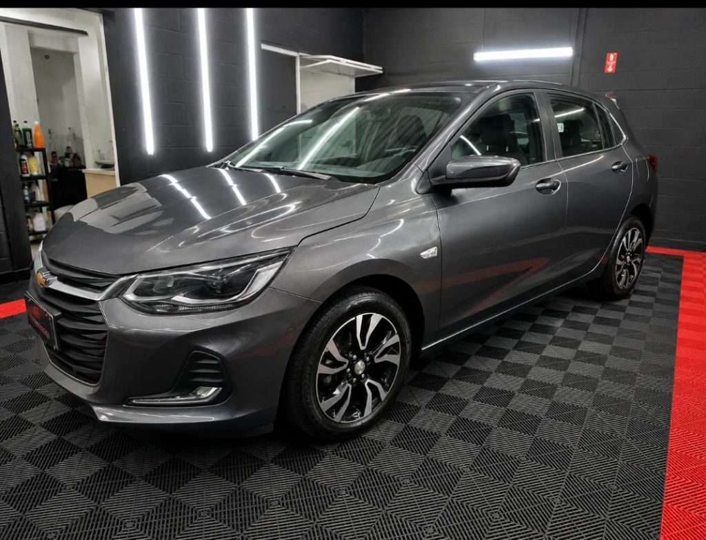 ONIX HATCH PREM. 1.0 12V TB Flex 5p Aut. — foto 3