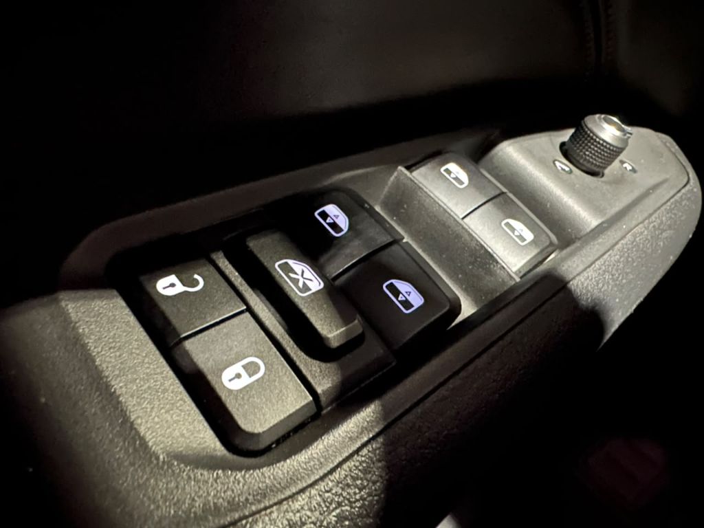 Commander Overland T270 1.3 TB Flex Aut. — foto 16