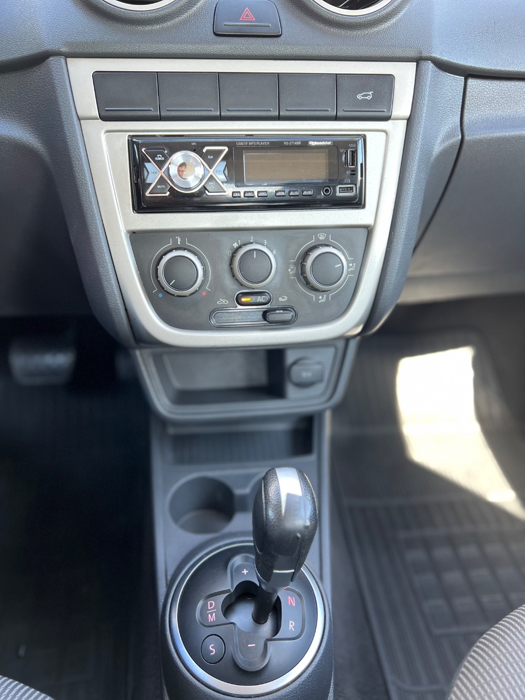 VOYAGE I MOTION 1.6 Mi Total Flex 8V — foto 15
