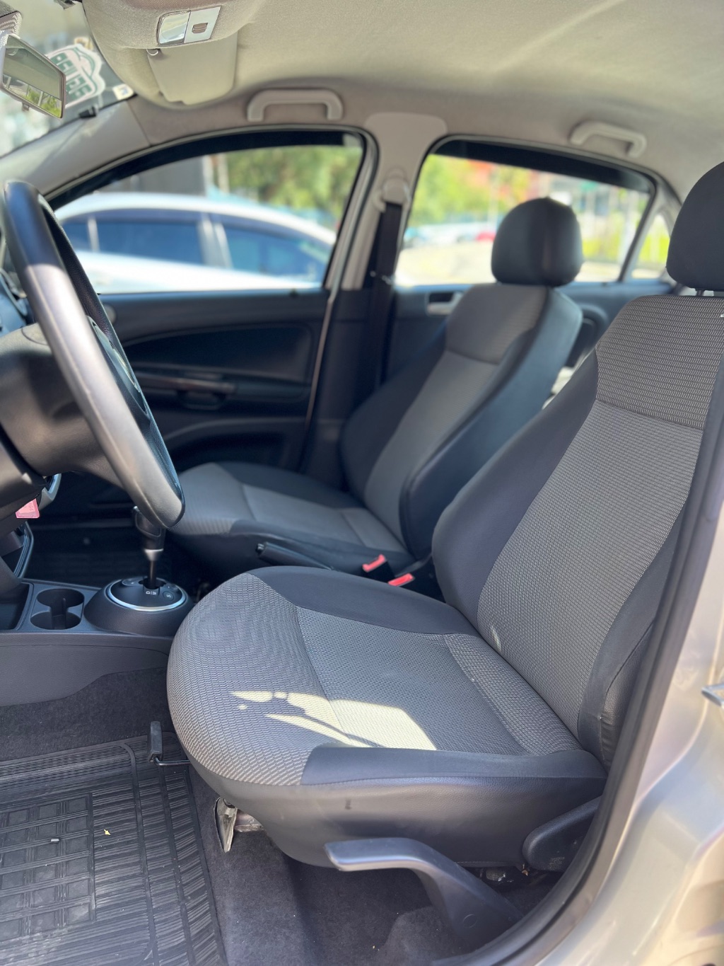 VOYAGE I MOTION 1.6 Mi Total Flex 8V — foto 11