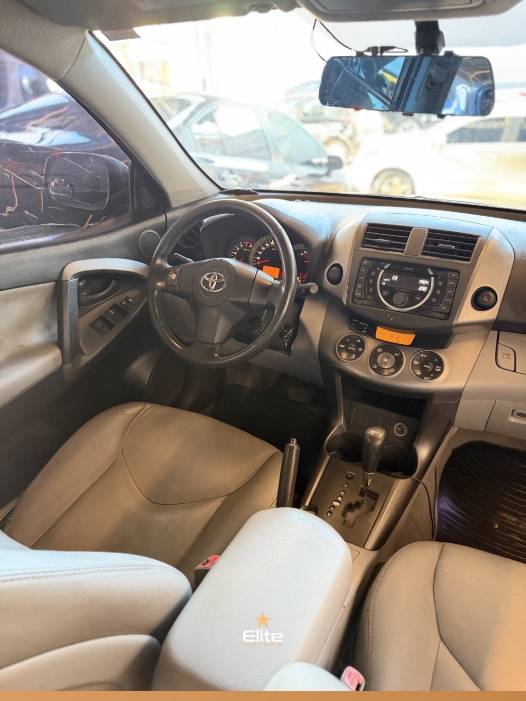 RAV4 2.4 4x2 16V 170cv Aut. — foto 6