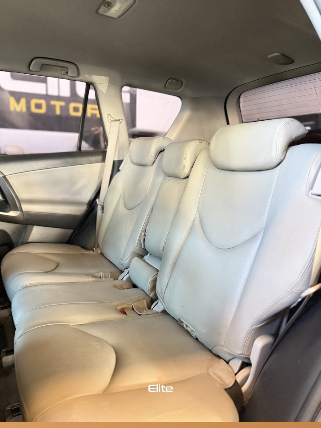 RAV4 2.4 4x2 16V 170cv Aut. — foto 9