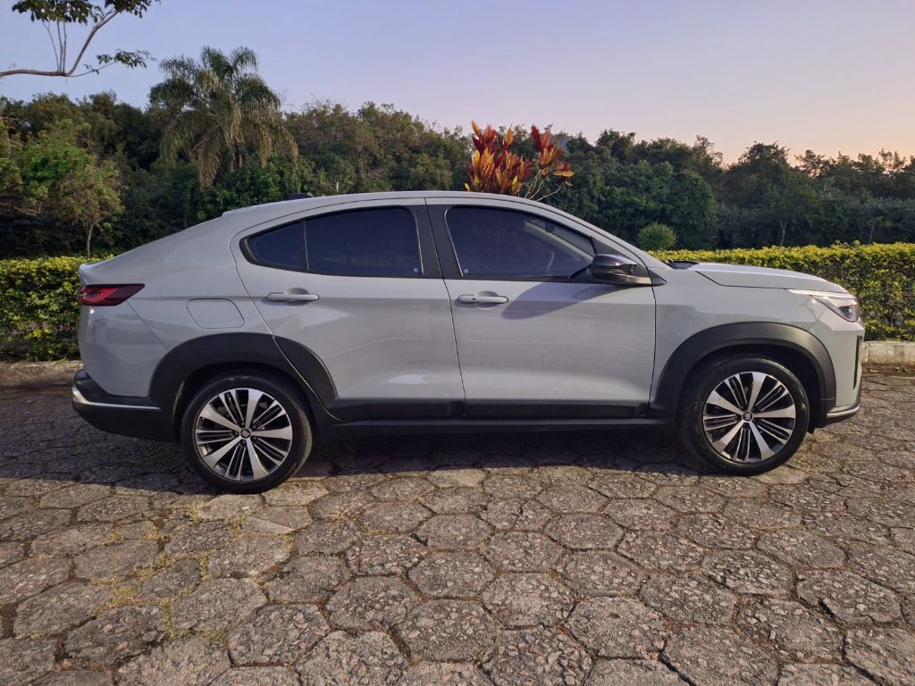 Fastback Audace 1.0 200 T. Flex Aut — foto 8