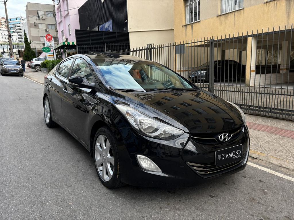 Elantra GLS 1.8 16V Aut.