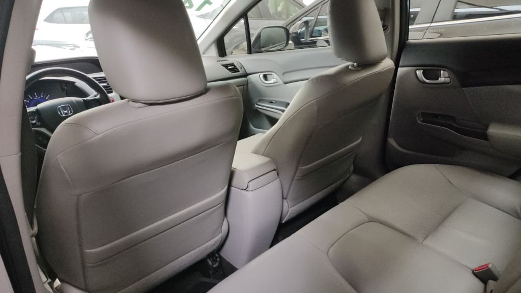 Civic Sedan LXR 2.0 Flexone 16V Aut. 4p — foto 17