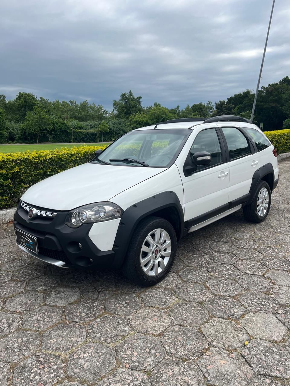 Palio Weekend Adventure LOCKER 1.8 Flex — foto 1