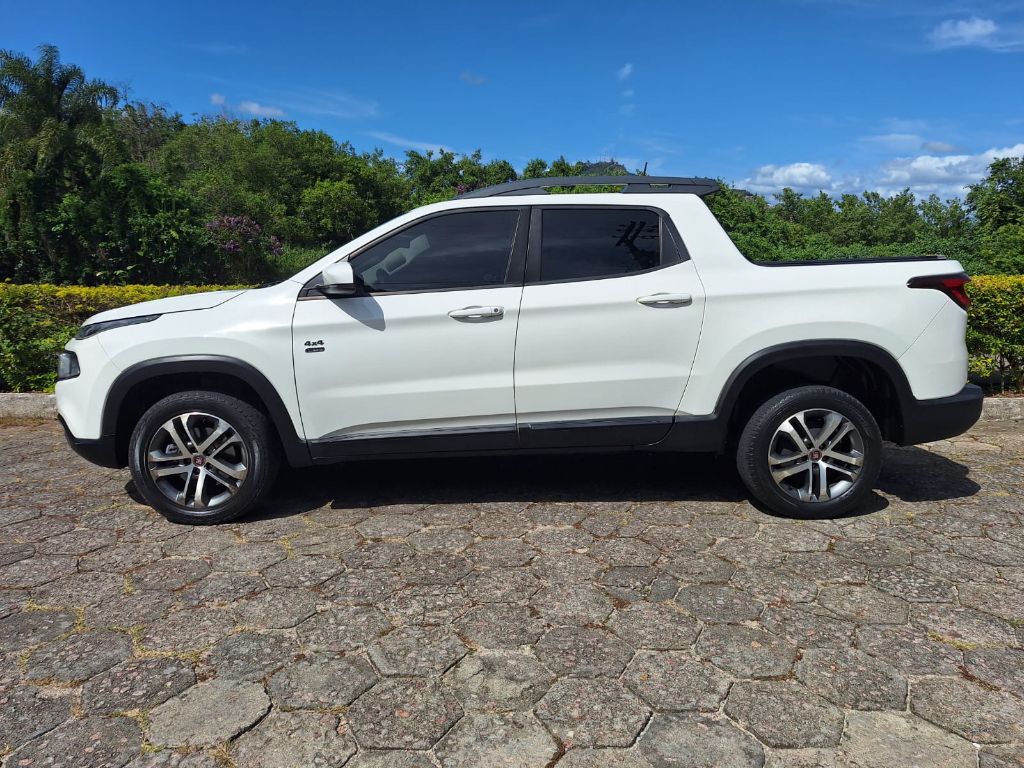 Toro Freedom 2.0 16V 4x4 TB Diesel Aut. — foto 8
