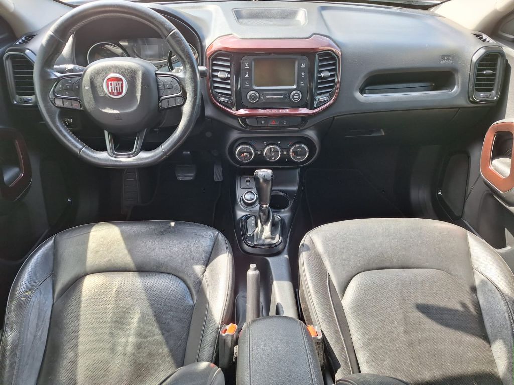 Toro Freedom 2.0 16V 4x4 TB Diesel Aut. — foto 9