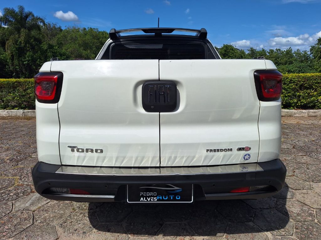 Toro Freedom 2.0 16V 4x4 TB Diesel Aut. — foto 6