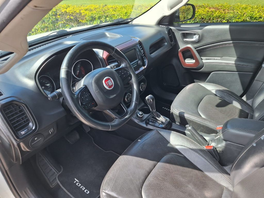 Toro Freedom 2.0 16V 4x4 TB Diesel Aut. — foto 10