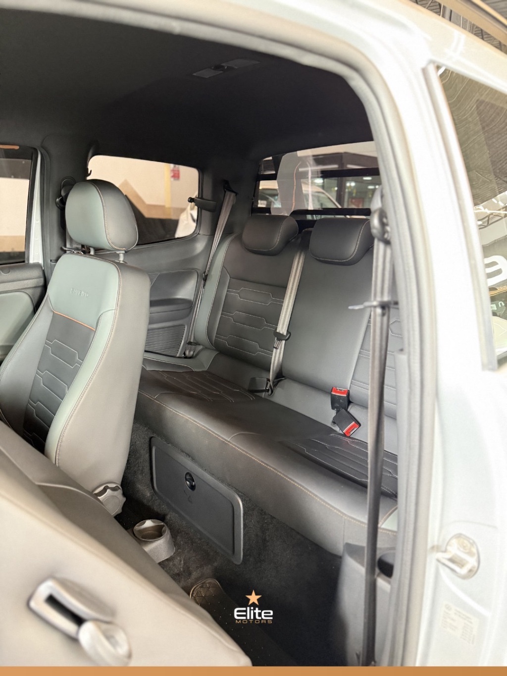 Saveiro Extreme 1.6 Flex 16V CD — foto 6