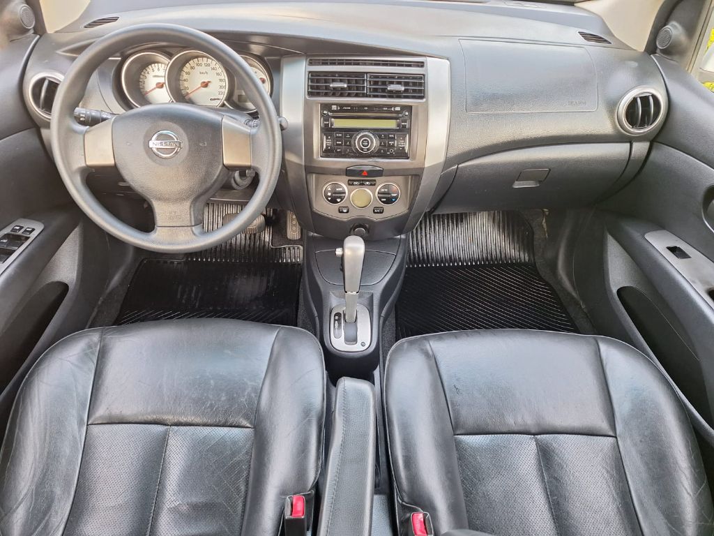 LIVINA GRAND SL 1.8 16V Flex Fuel Aut. — foto 10