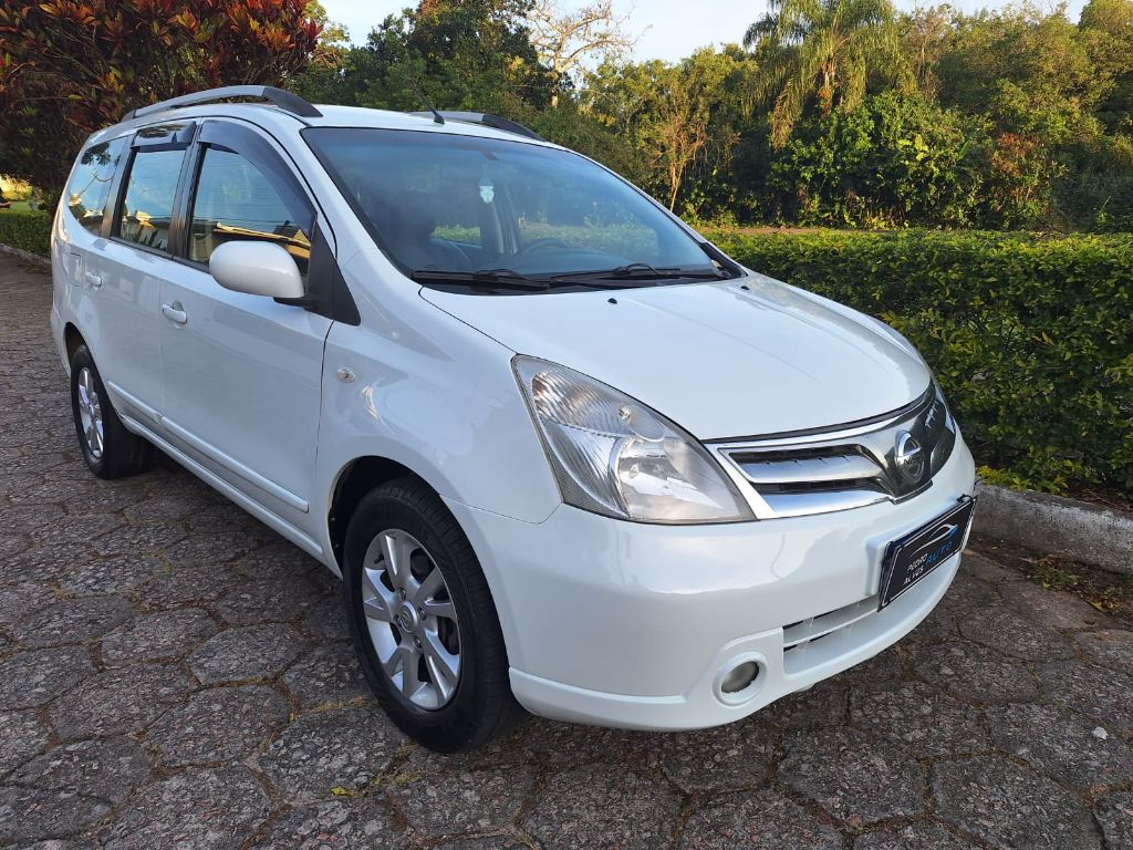 LIVINA GRAND SL 1.8 16V Flex Fuel Aut. — foto 2