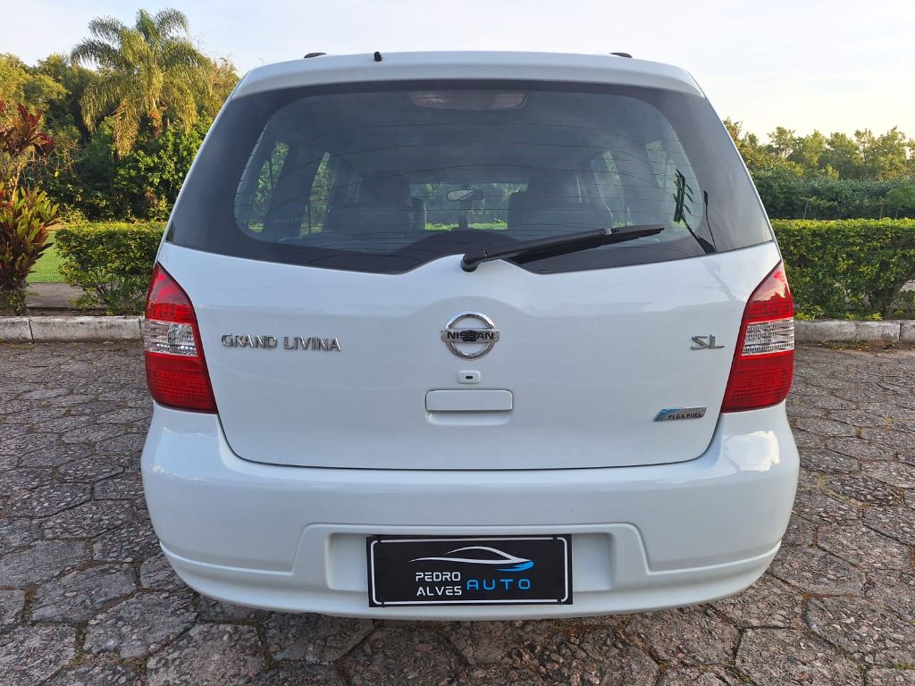 LIVINA GRAND SL 1.8 16V Flex Fuel Aut. — foto 6