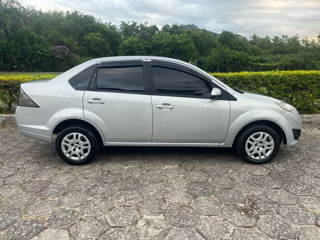 Fiesta Sedan SE 1.6 16V Flex 4p — foto 7