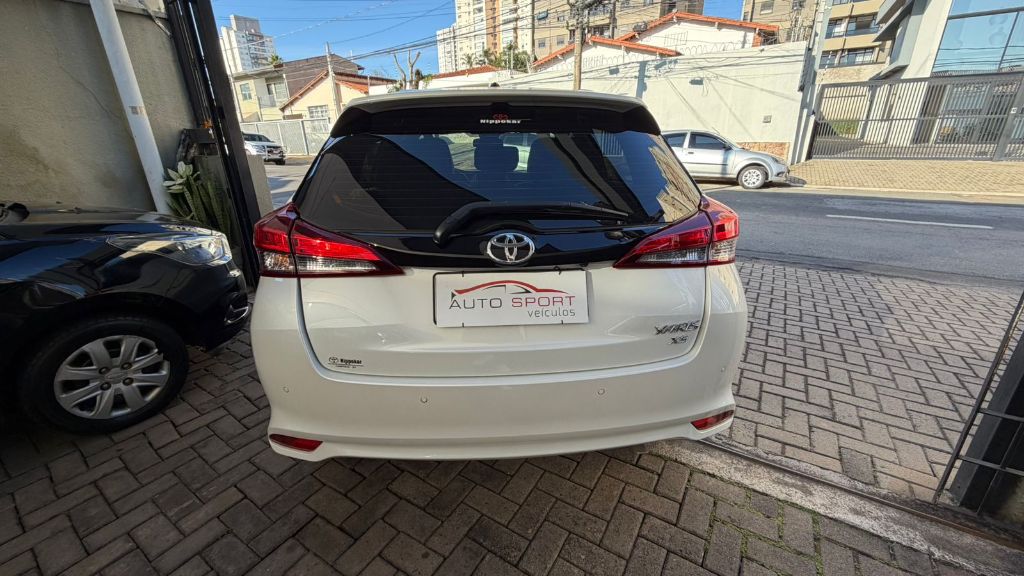 YARIS XS 1.5 Flex 16V 5p Aut. — foto 5