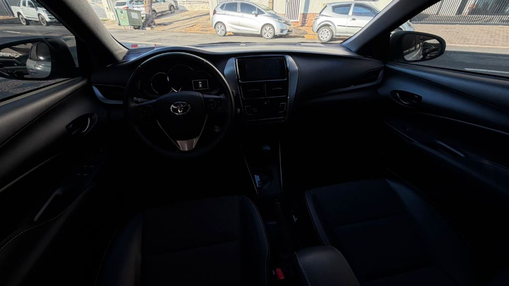 YARIS XS 1.5 Flex 16V 5p Aut. — foto 9