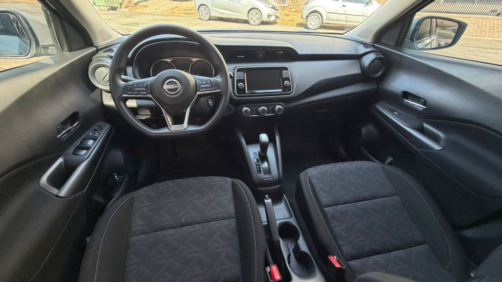 KICKS Sense 1.6 16V Flex Aut. — foto 9