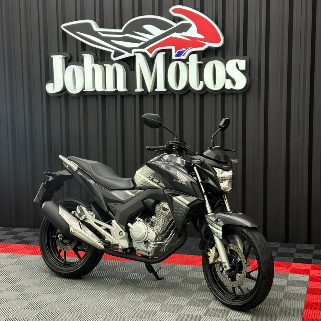 CB 250 TWISTER/FLEXONE — foto 1