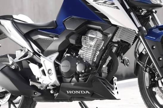 CB 300F Twister Flex — foto 3