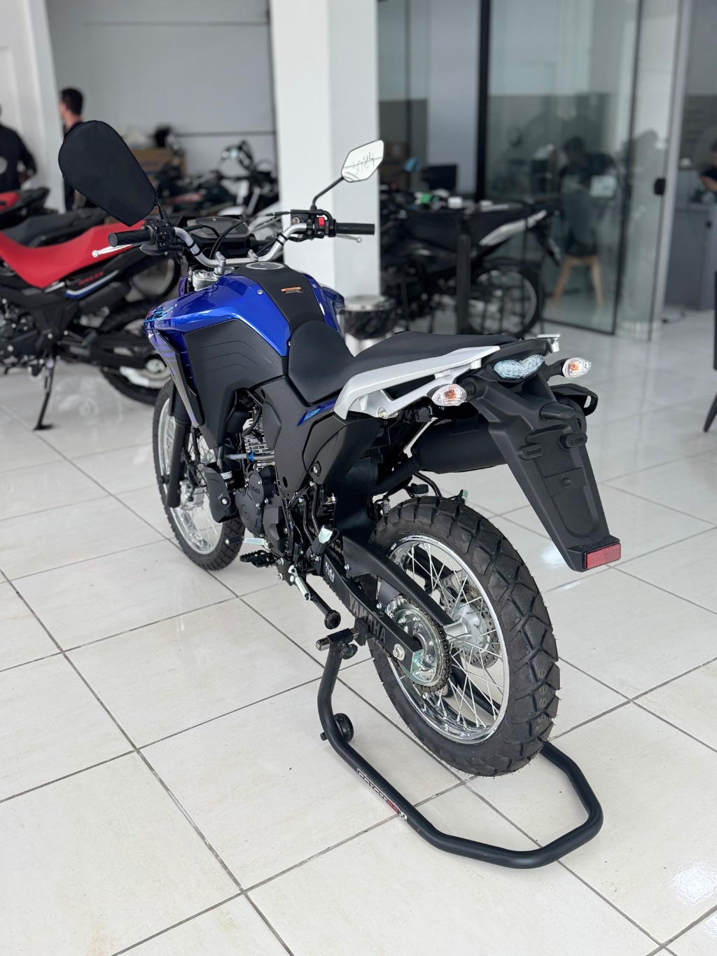 XTZ 250 LANDER CONNECTED — foto 6