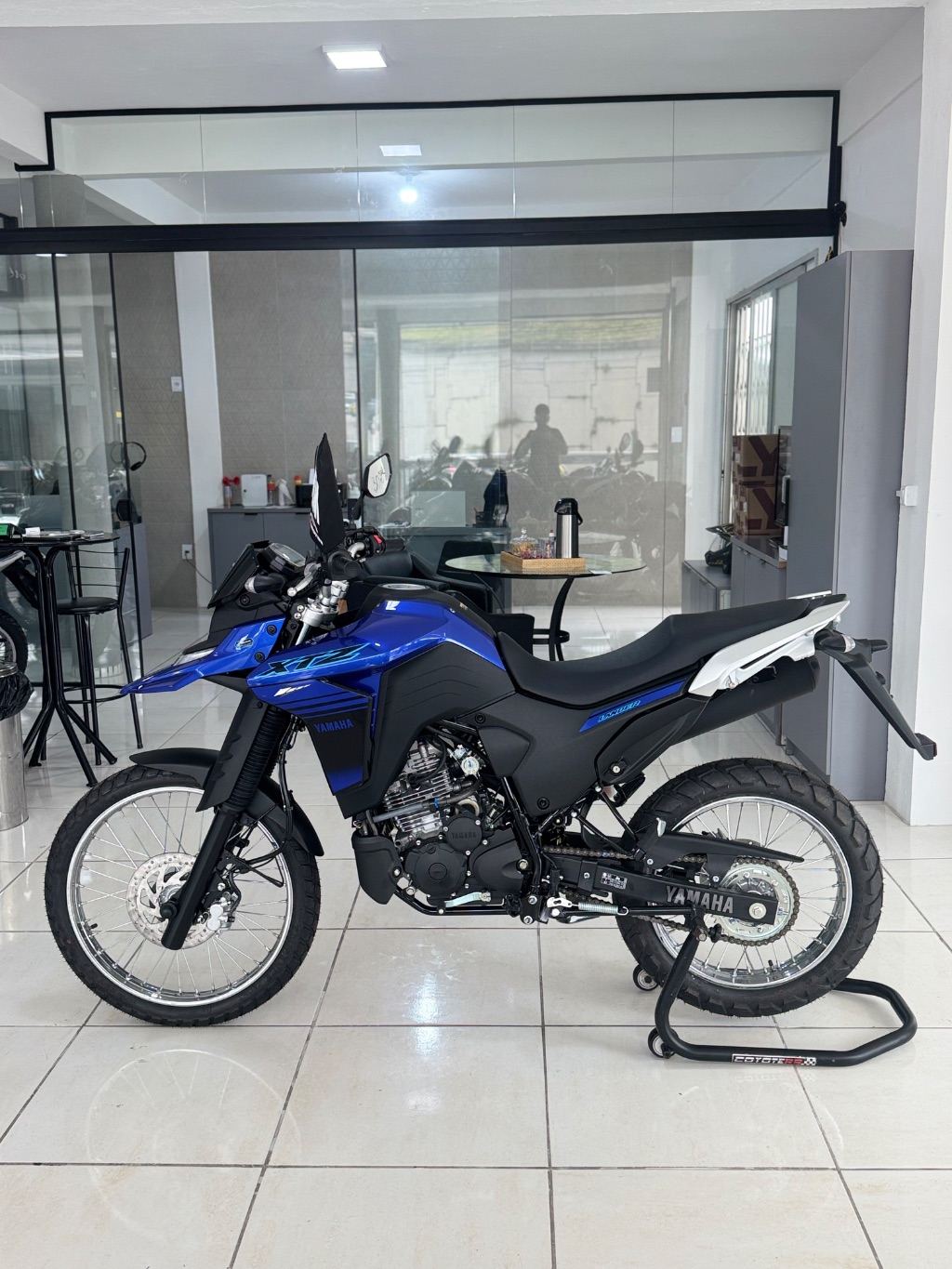XTZ 250 LANDER CONNECTED — foto 3