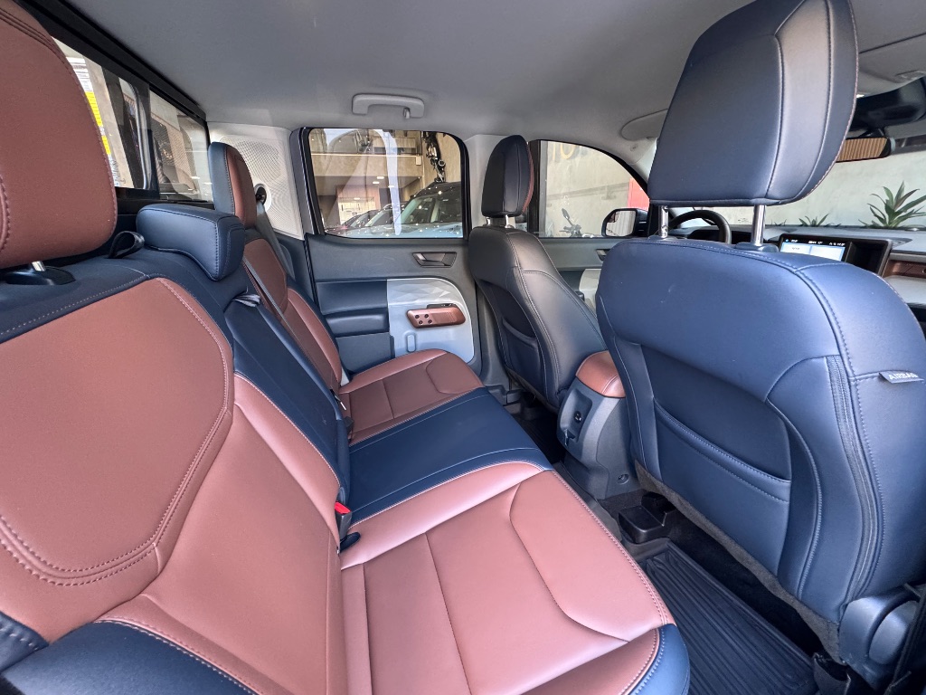 Maverick Lariat FX4 2.0 EcoBoost Aut. — foto 9