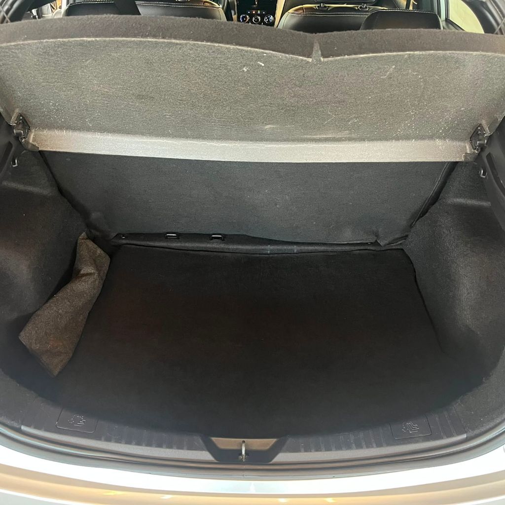 YARIS XL 1.3 Flex 16V 5p Mec. — foto 22