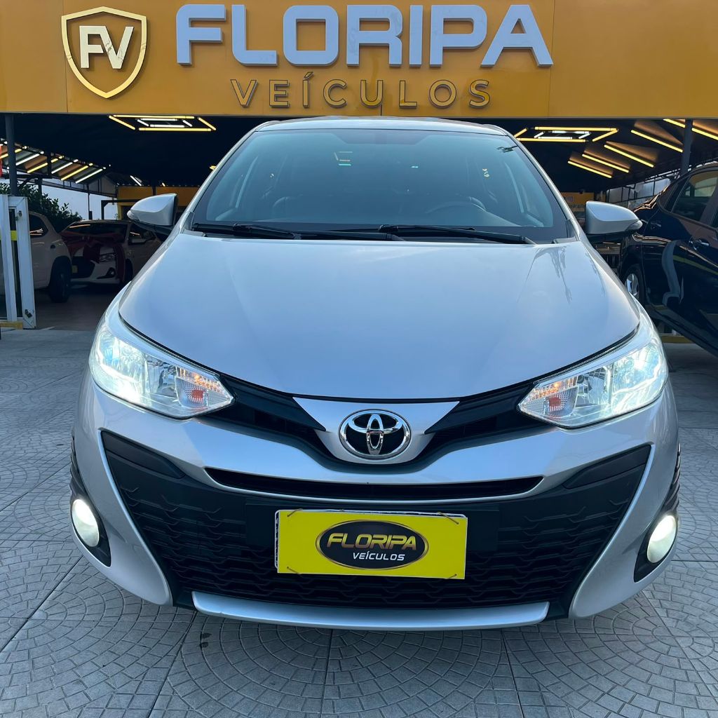 YARIS XL 1.3 Flex 16V 5p Mec. — foto 1