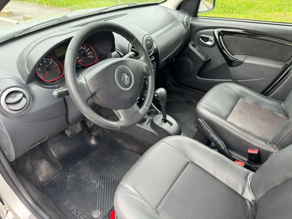 SANDERO STEPWAY Hi-Flex 1.6 16V 5p Aut. — foto 10