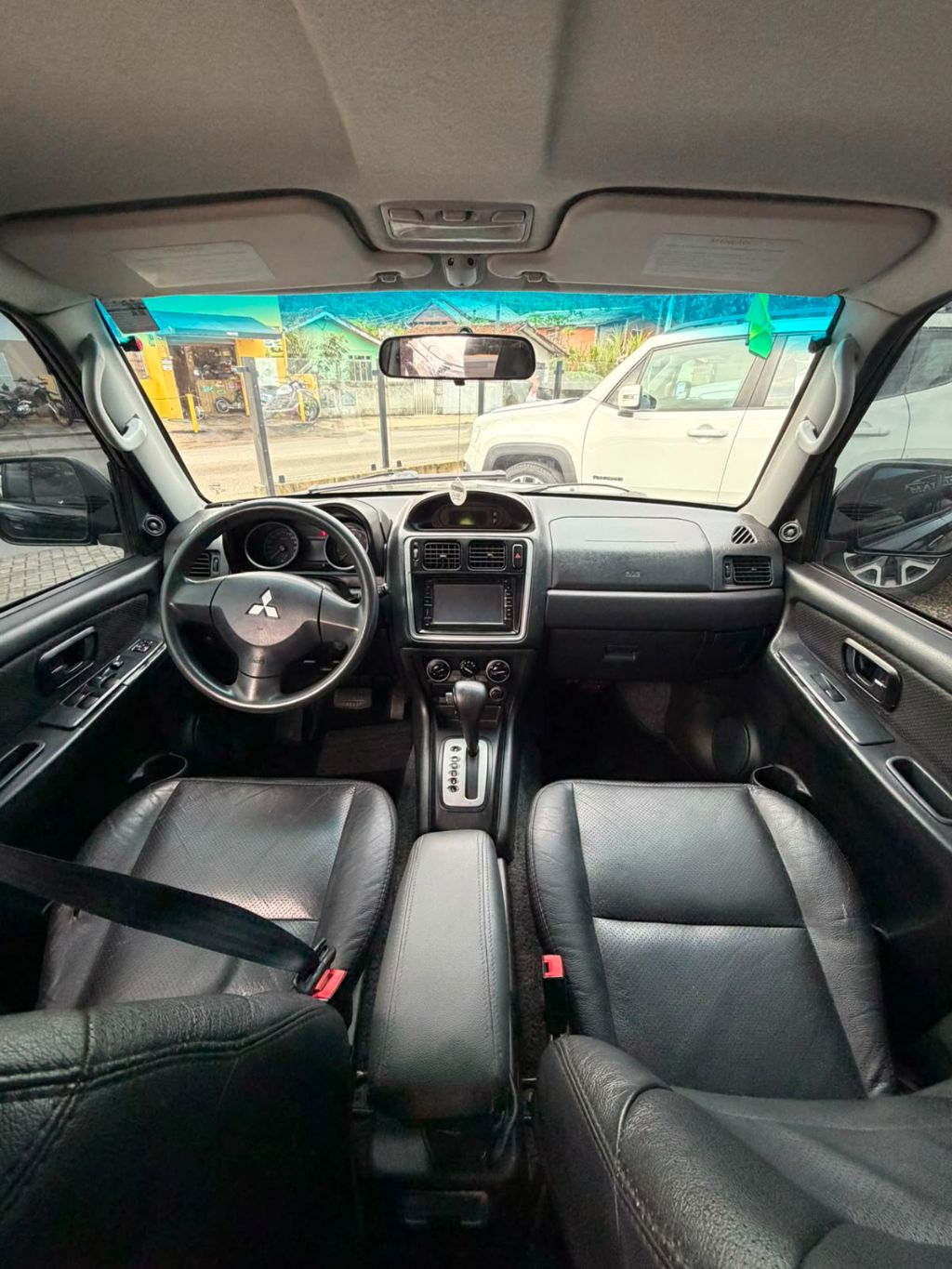 Pajero TR4 2.0/ 2.0 Flex 16V 4x4 Aut. — foto 8